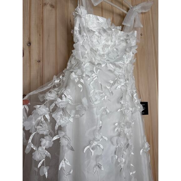 NWT Lulus Effortlessly Sweet White Tulle 3D Floral Tie-Strap Midi Dress Bride S - Picture 6 of 8